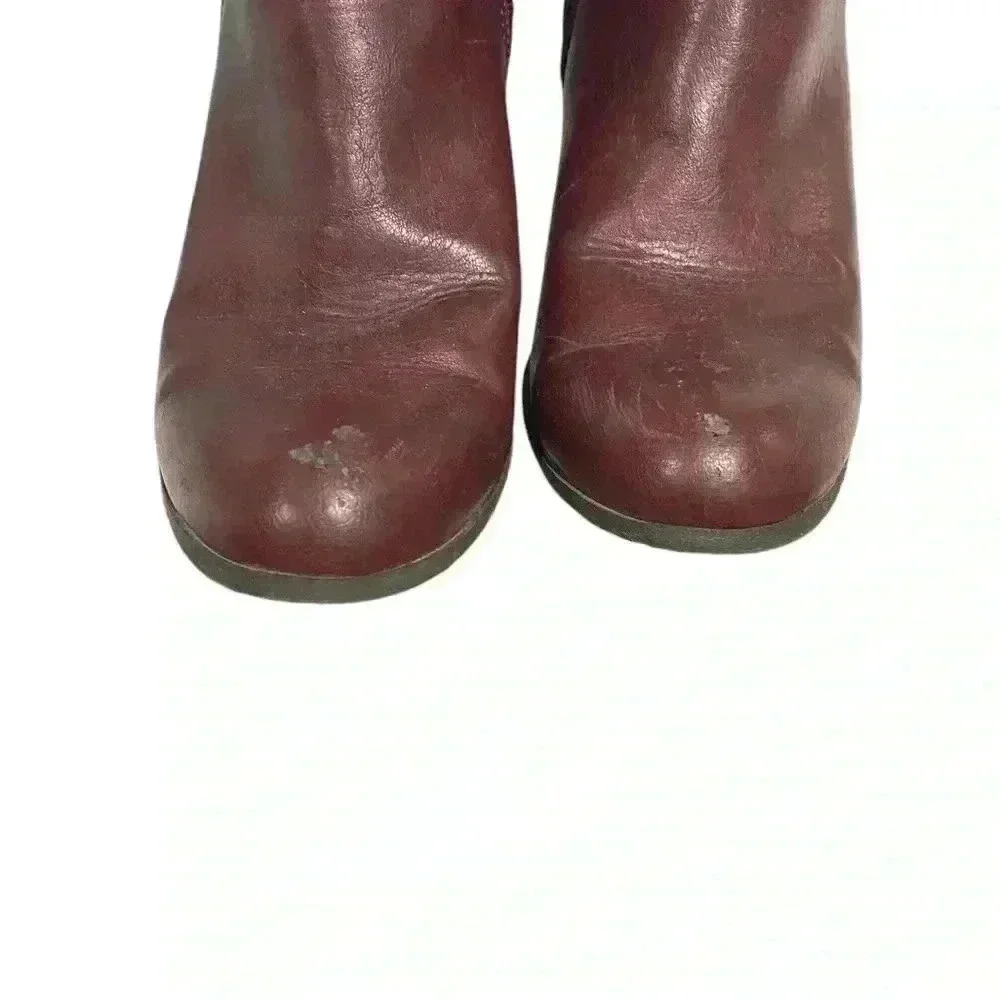 Madden Girl Plum Boots Dutton Style Size 8 1/2